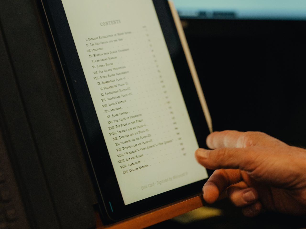 Cau lac bo sach phat trien manh tai Australia hinh anh