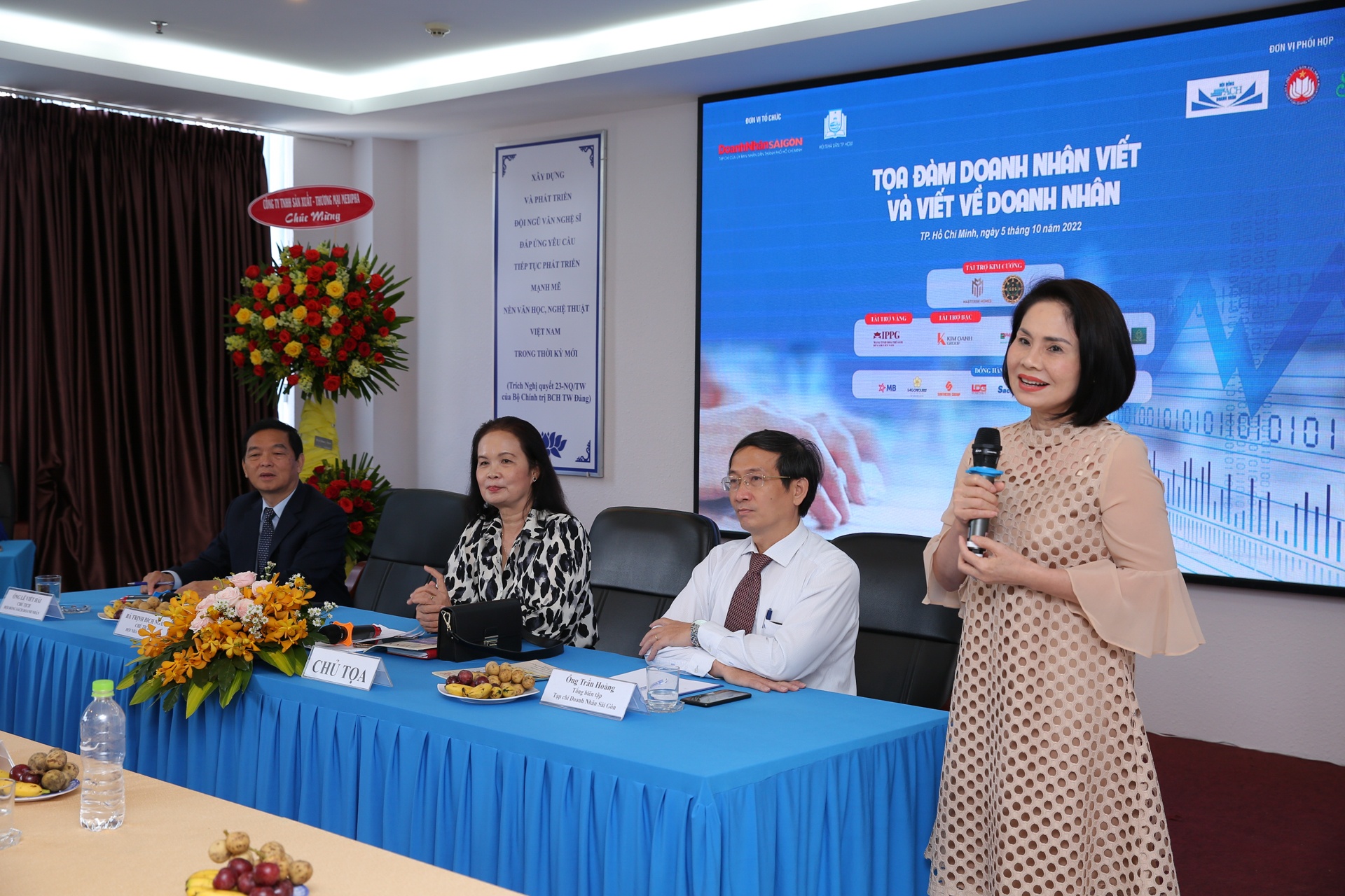 sach doanh nhan anh 1