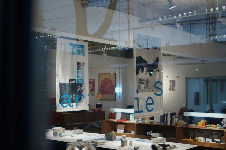 Xuat ban Indonesia anh 2