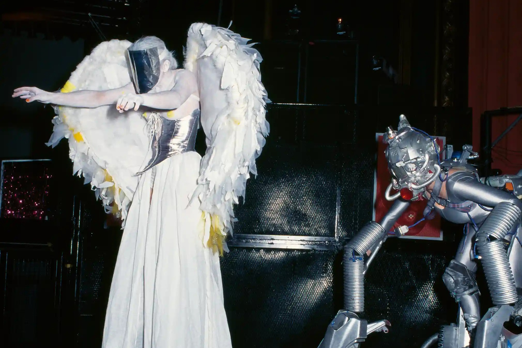 The gioi am nhac nhung nam 1990 va 2000 khac gi hien tai hinh anh