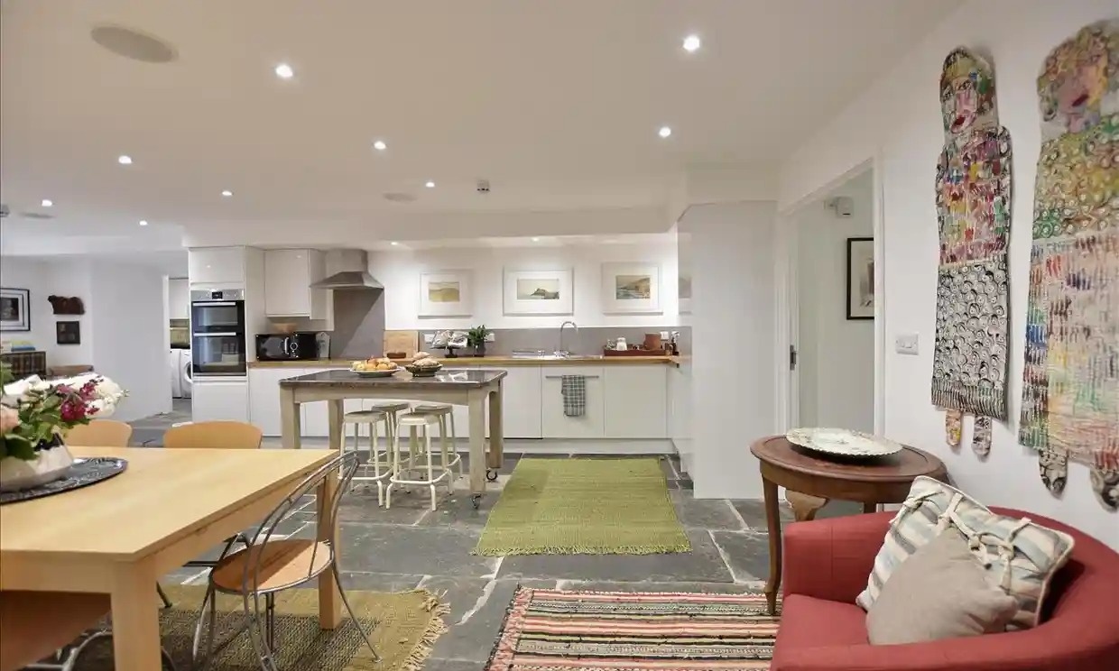 Nha nghi van chuong anh 2