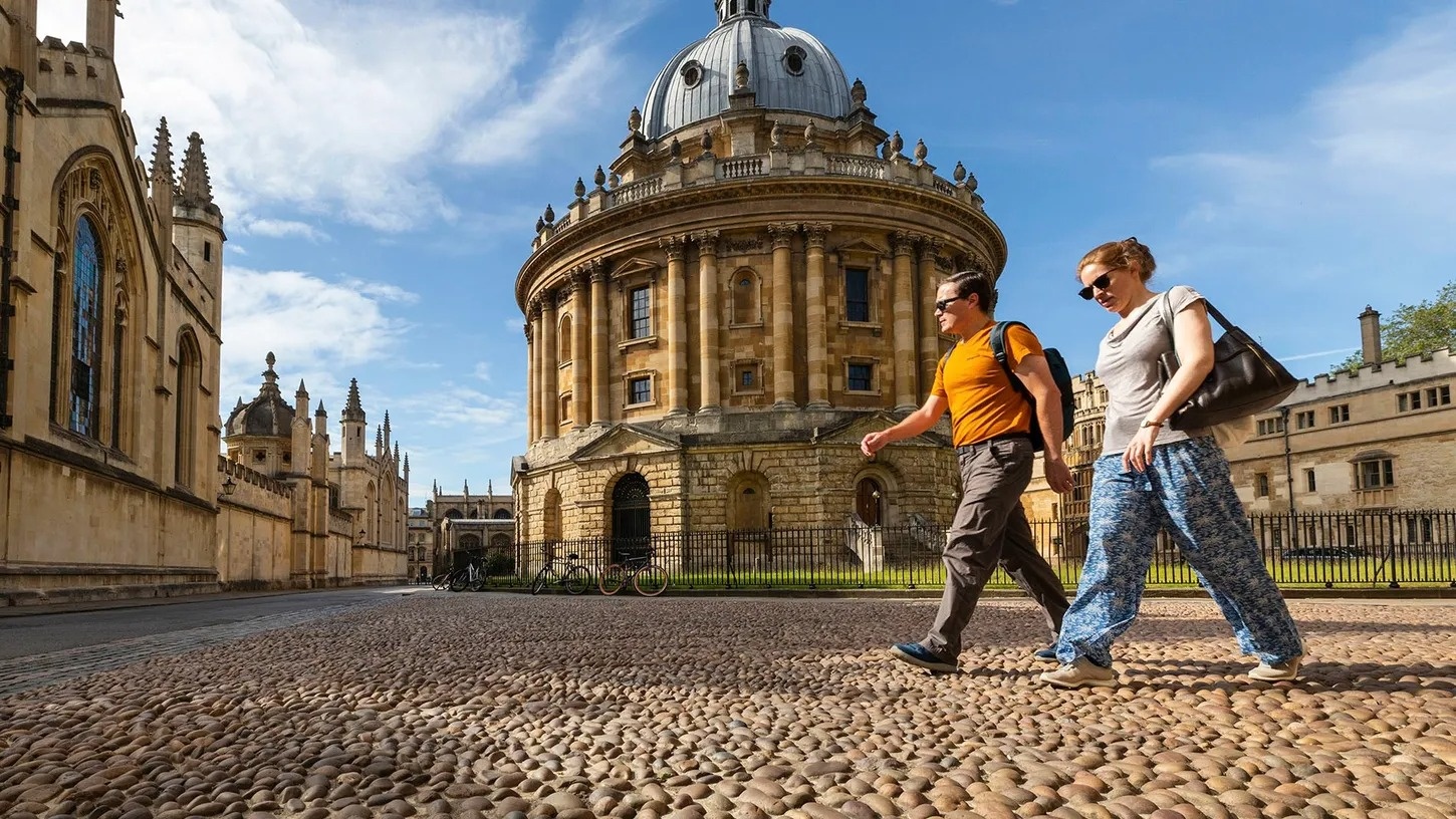 Nha nghi van chuong anh 3