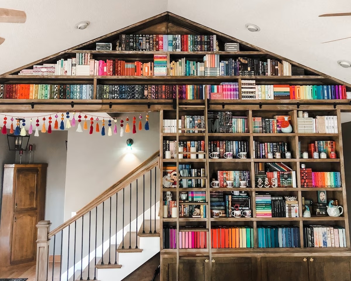 Nha nhieu sach, sap xep, bao quan sao cho dung cach hinh anh