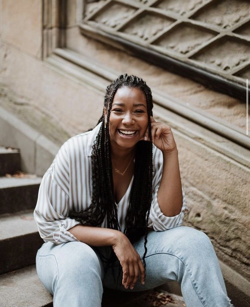 nu nha van,  nu dai dien anh 1