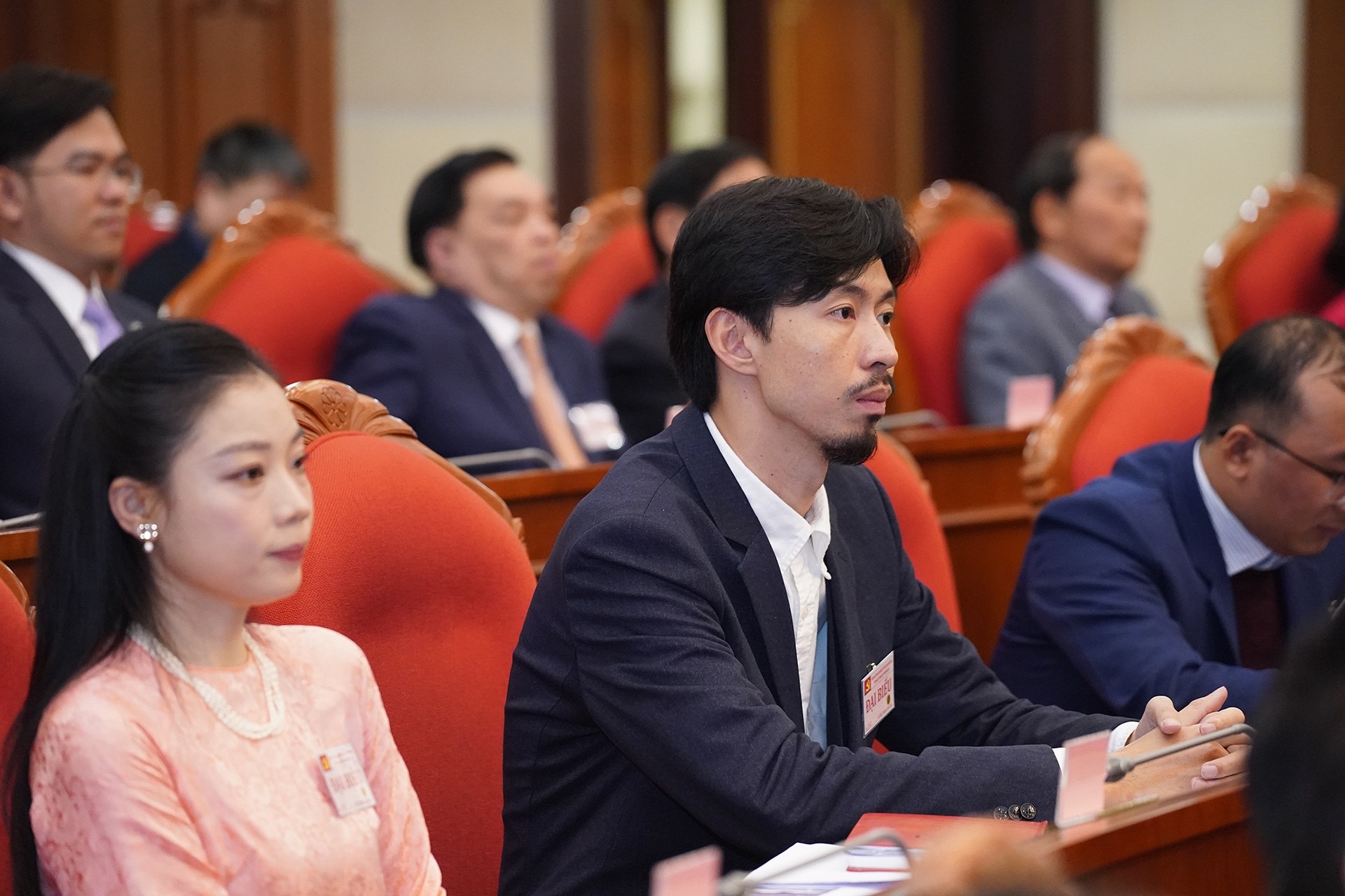 Nghệ sĩ trí thức ảnh 3 Nghe si tri thuc anh 3