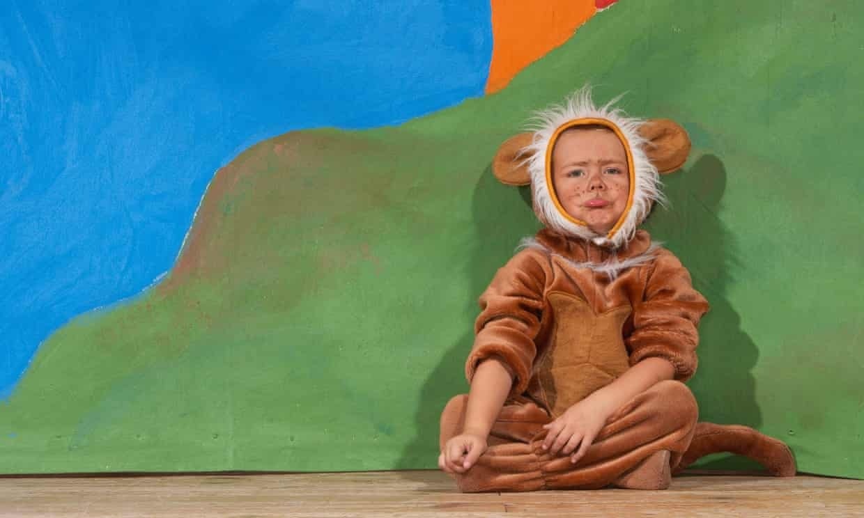 Truong hoc Anh giam hoat dong don Ngay Sach The gioi vi thieu kinh phi hinh anh