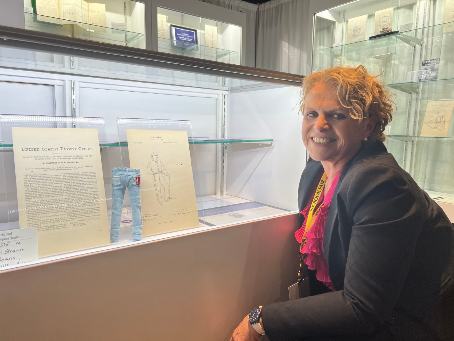 sach co New York anh 5