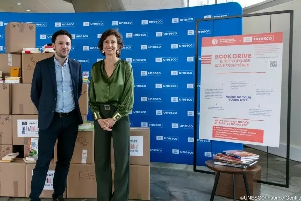 Ngay Sach the gioi anh 2