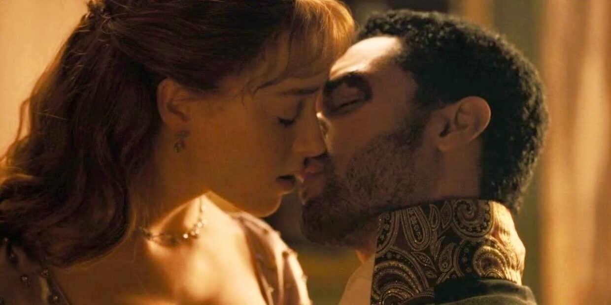 Doc gia thang than yeu cau doc tieu thuyet lang man 'nong bong' hinh anh