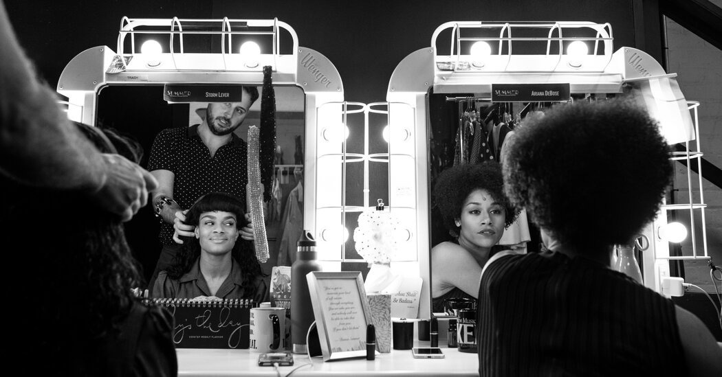 Nguoi biet moi bi mat cua Broadway hinh anh