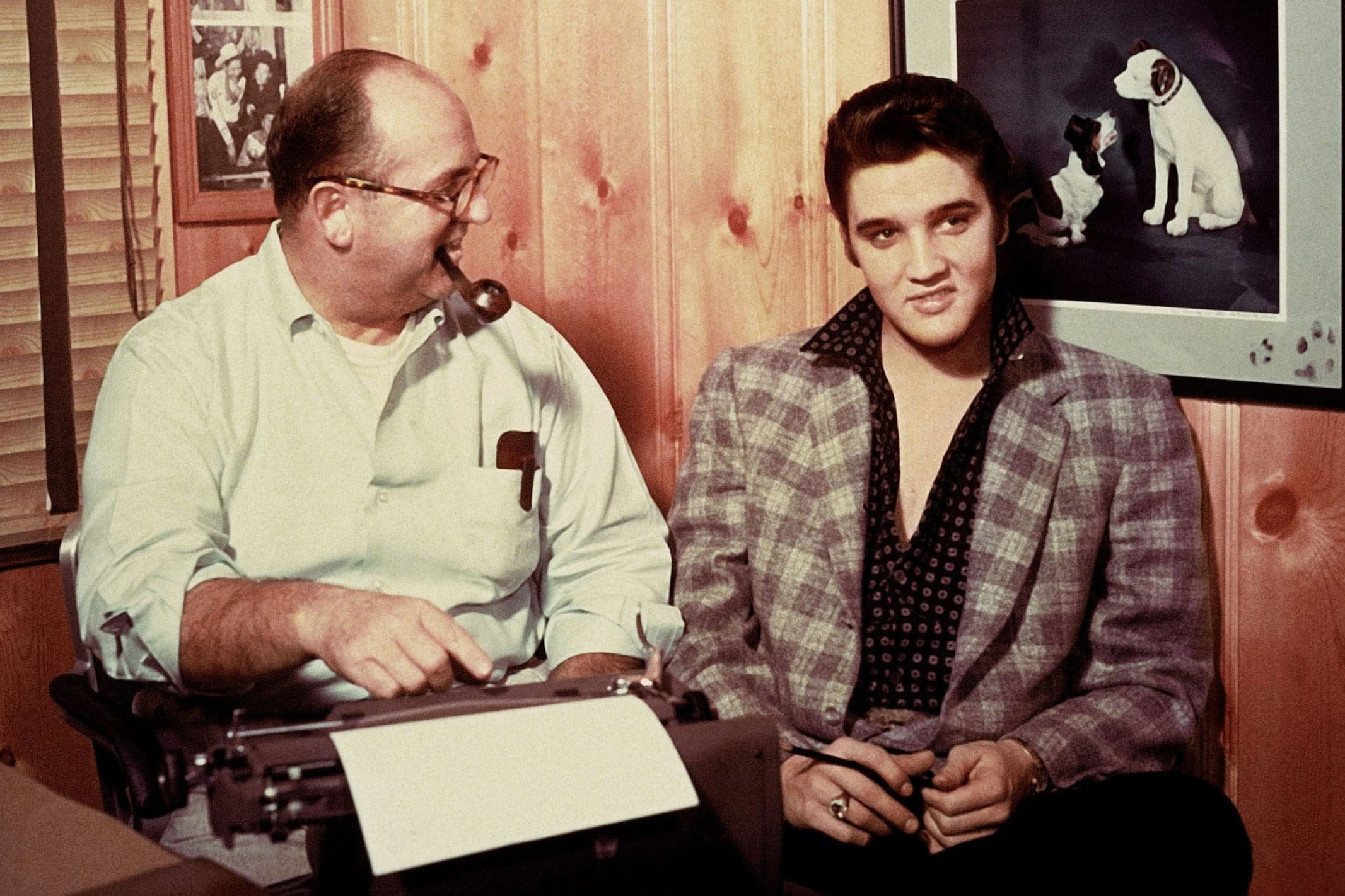 Cong toi cua Dai ta dung sau ong hoang nhac Rock and Roll hinh anh