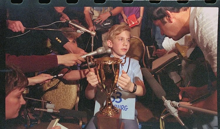 The he Millennials tai My da sac thai hinh anh