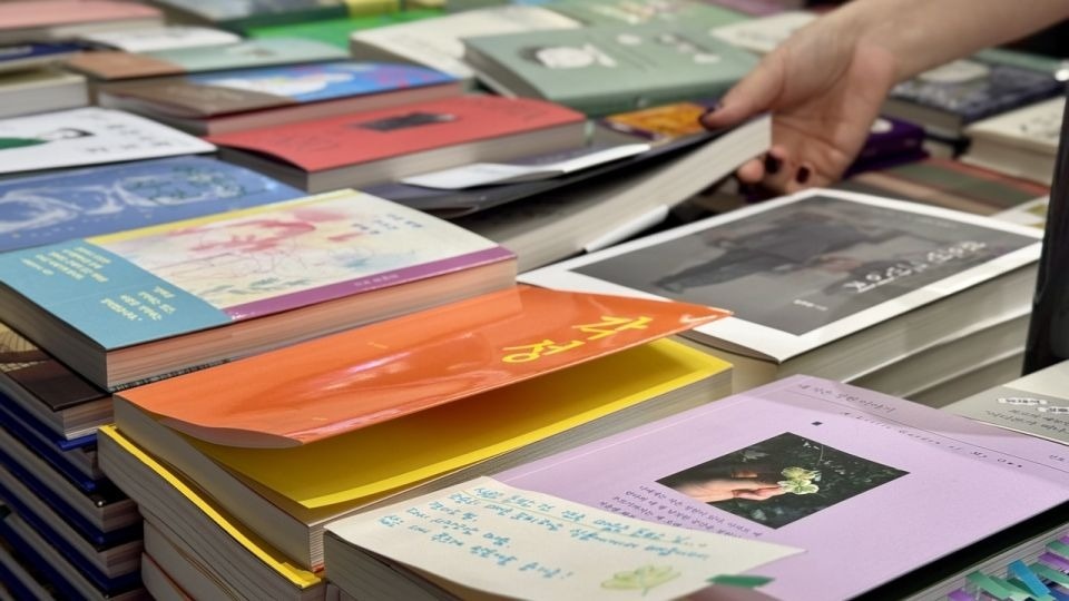 Sach chua lanh hoi hot van an khach tai Han Quoc hinh anh