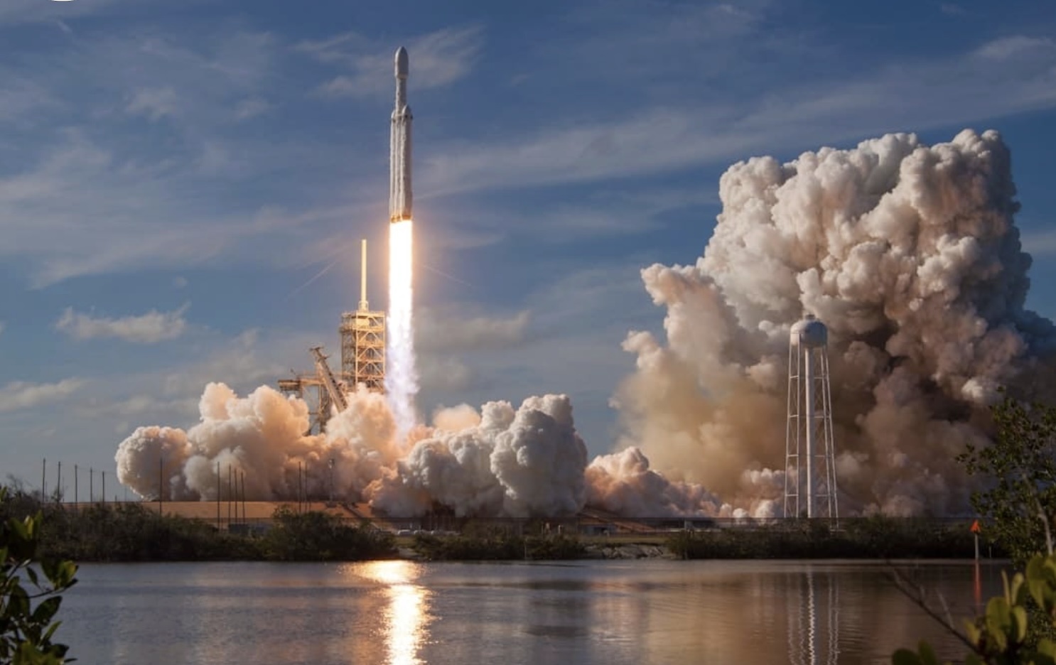 Cuoc dua khong gian cua cac the luc hinh anh