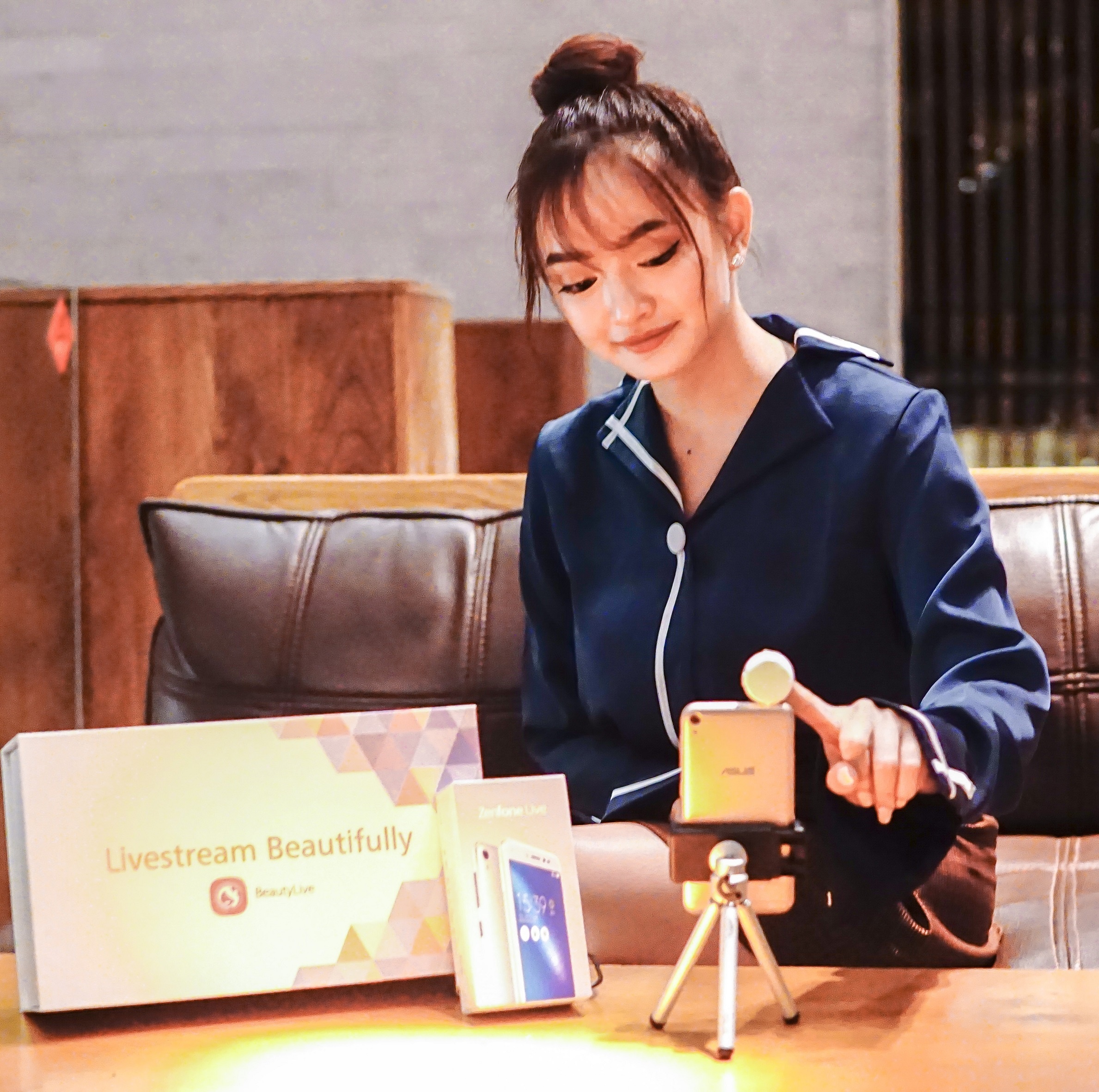 Asus ảnh 4 Asus anh 4