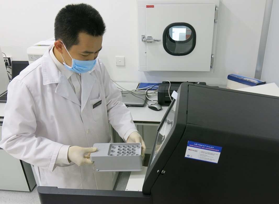 Vinmec ho tro 100% chi phi xet nghiem ADN tim danh tinh liet si hinh anh