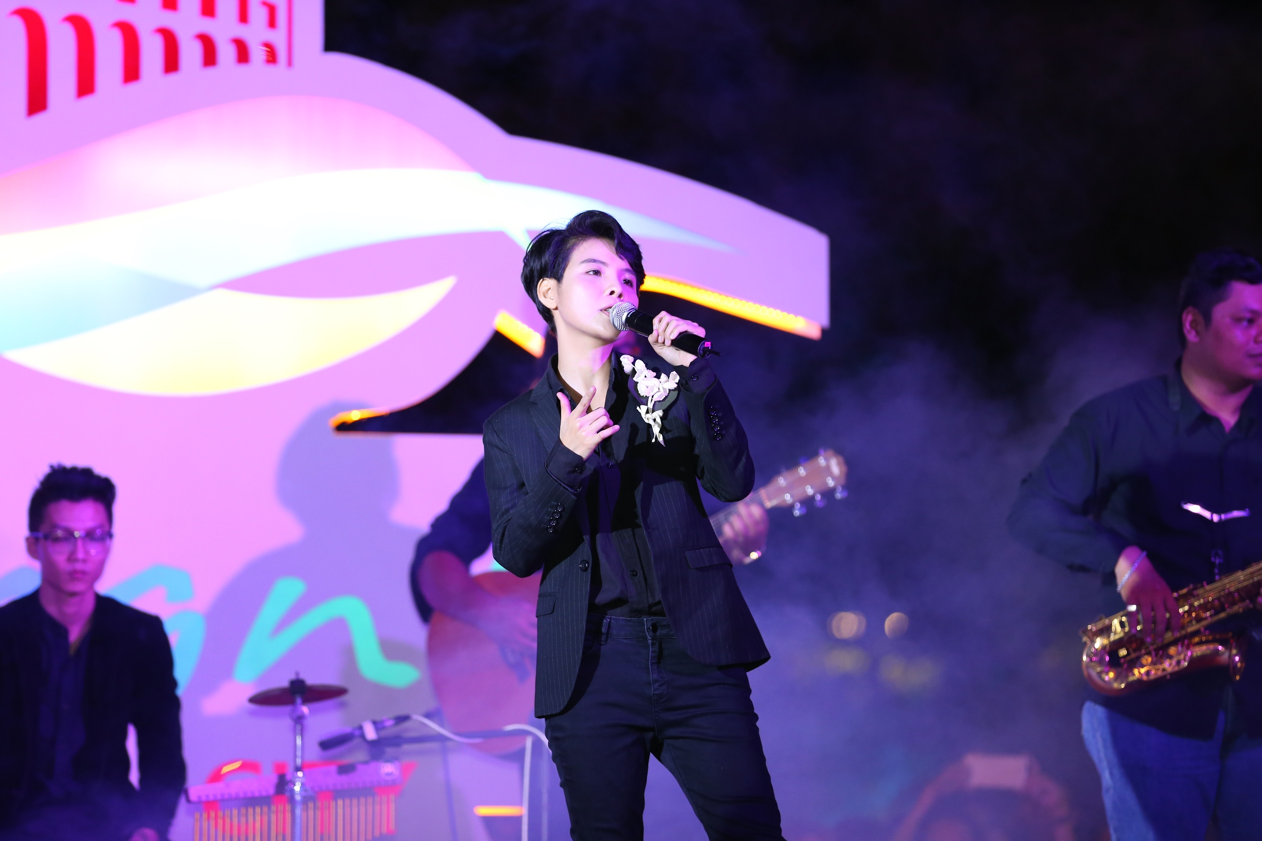 Ho Chi Minh City Street Show anh 1