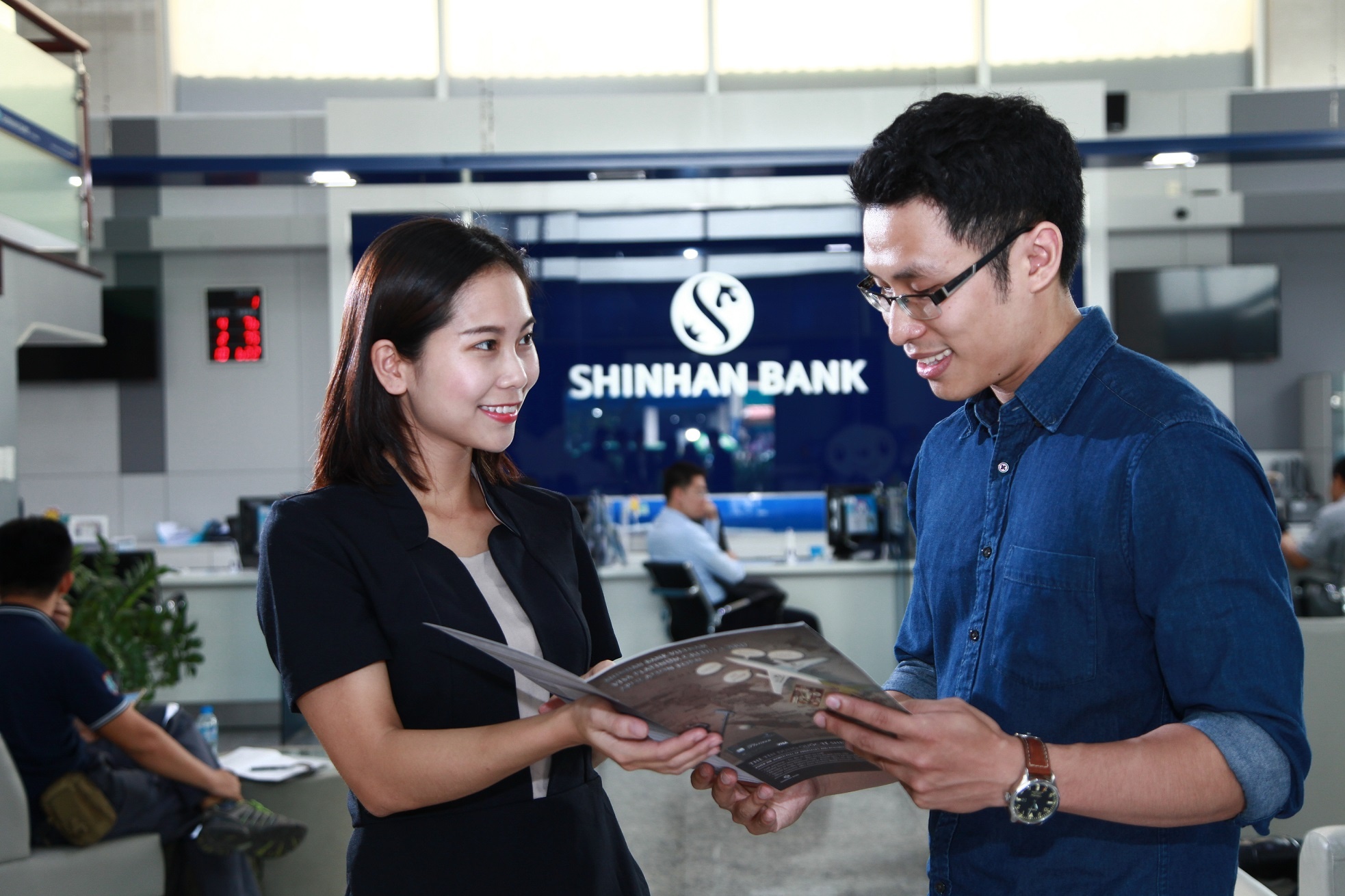 Ngan hang Shinhan anh 5