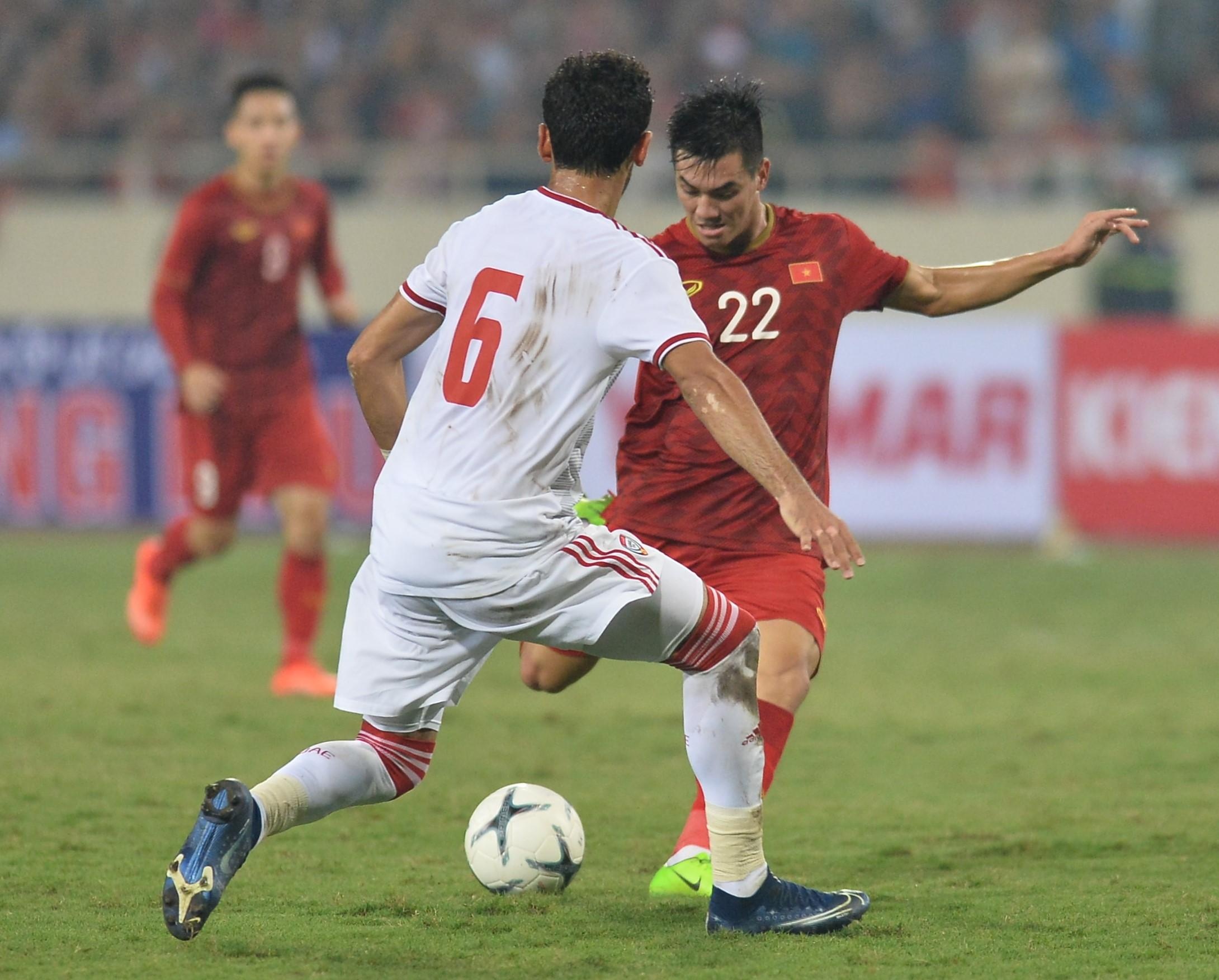 Việt Nam đấu với UAE ảnh 1 Viet Nam dau voi UAE anh 1