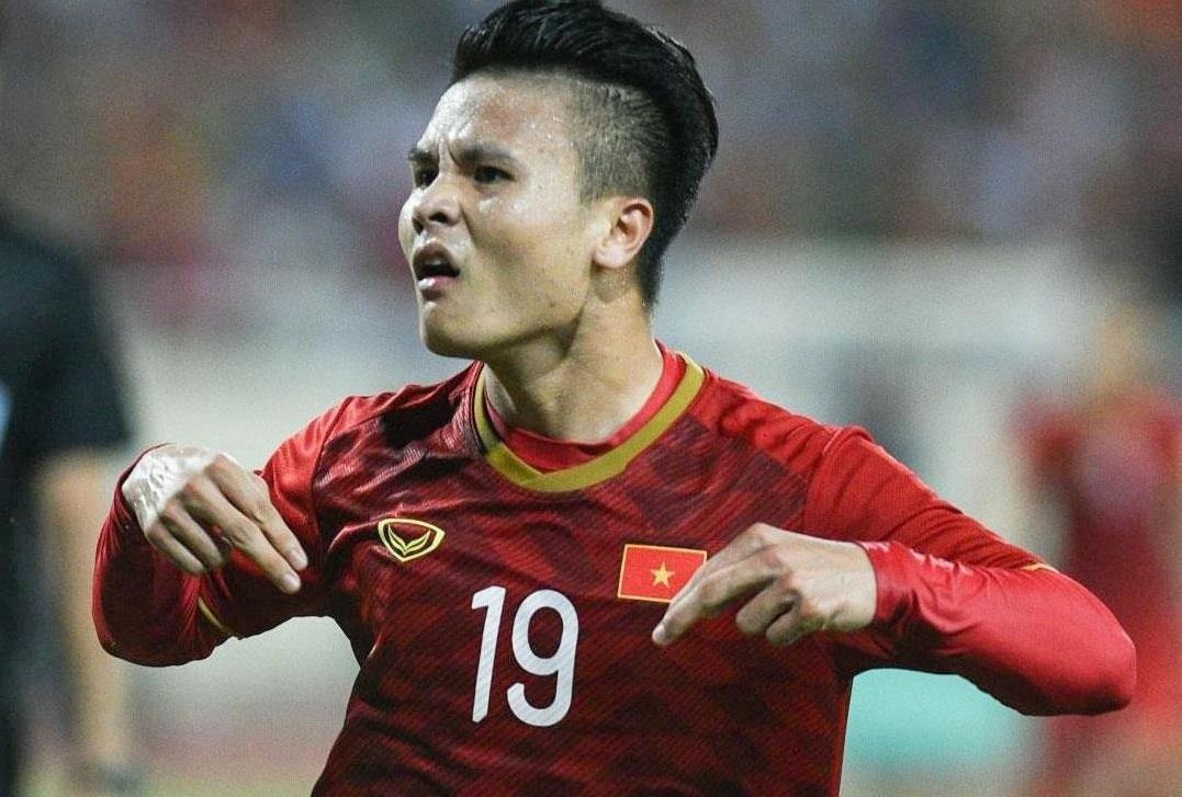 Bao Thai: 'HLV Park noi Quang Hai khong thua Chanathip' hinh anh