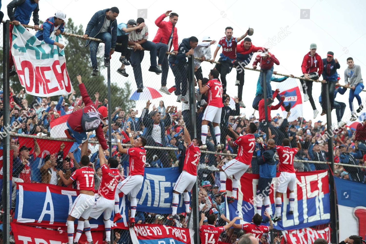 tin tuc bong da anh 1