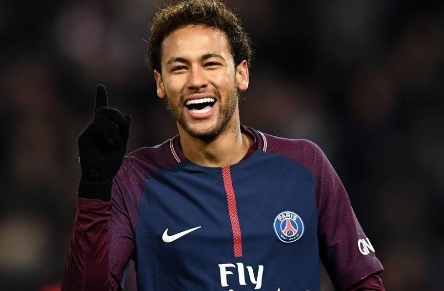 Mbappe len tieng ve tin don ran nut quan he voi Neymar hinh anh