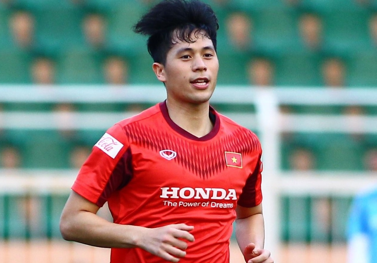 Dinh Trong tap luyen tich cuc cung U23 Viet Nam hinh anh