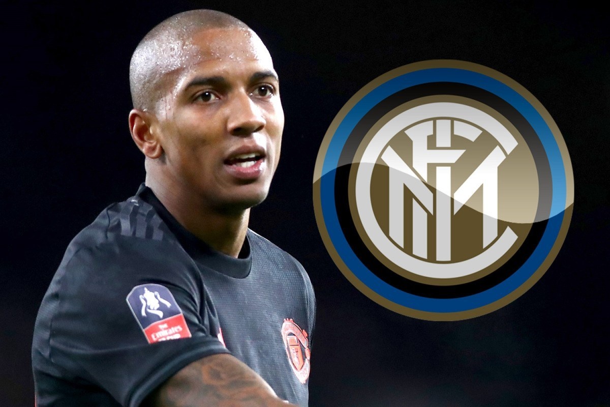 Truyen thong vay kin sao MU khi toi Italy ky hop dong hinh anh