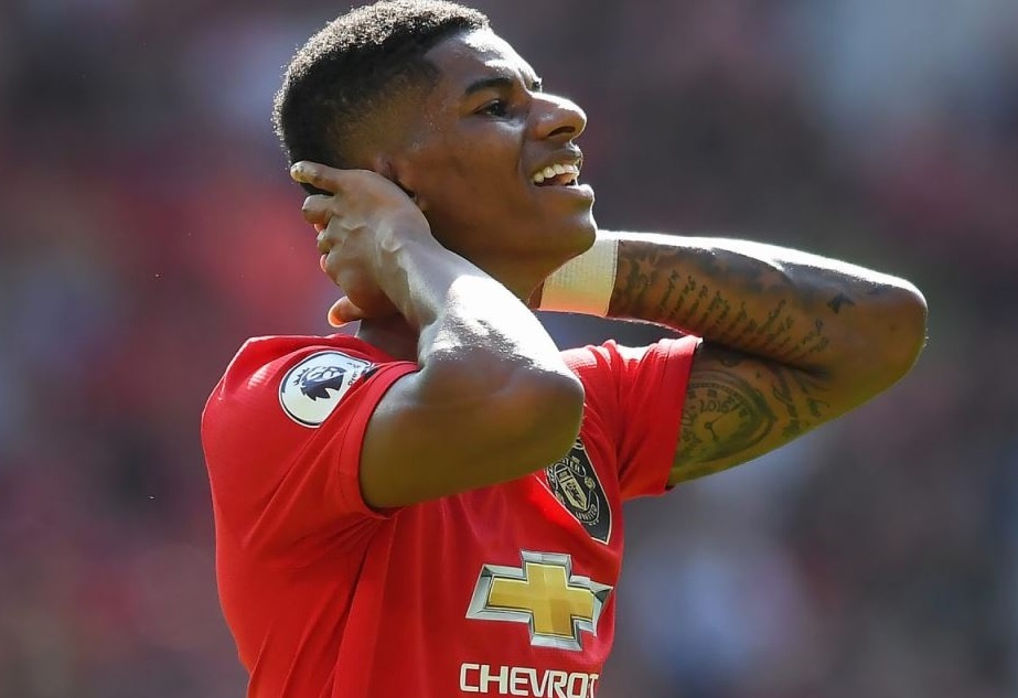 CDV MU nhan tin xau truoc dai chien Liverpool hinh anh