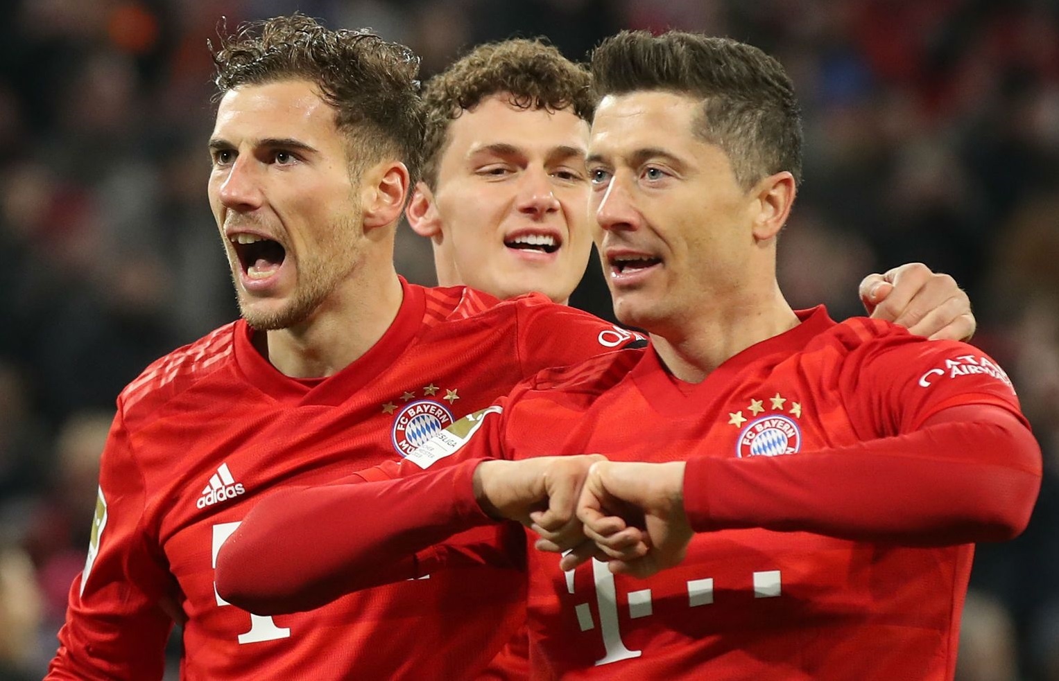 Xuat hien thanh tich ghi ban tot nhat o Bundesliga sau 34 nam hinh anh