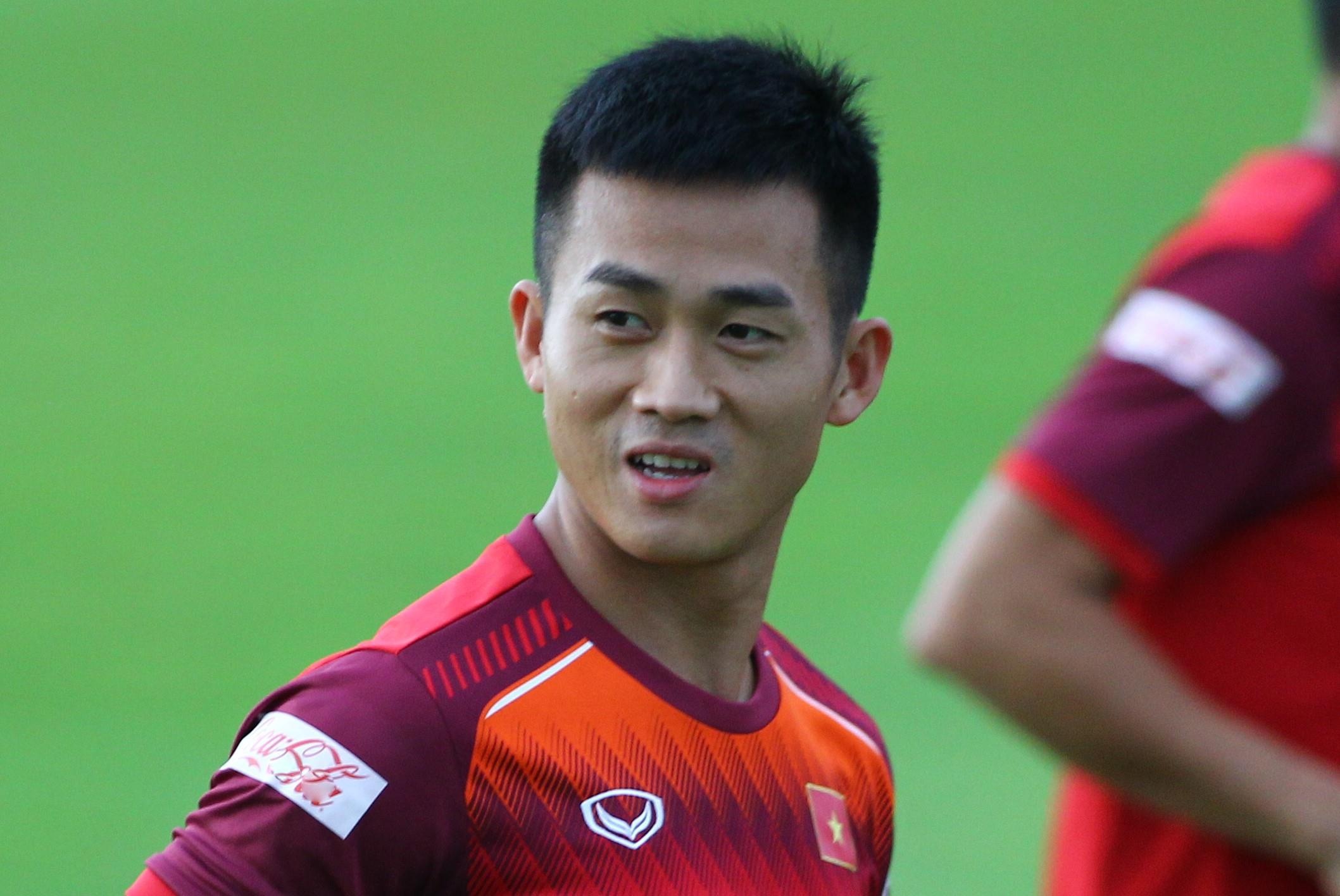 Ha Minh Tuan: 'Thay Park luon nghiem khac trong cong viec' hinh anh