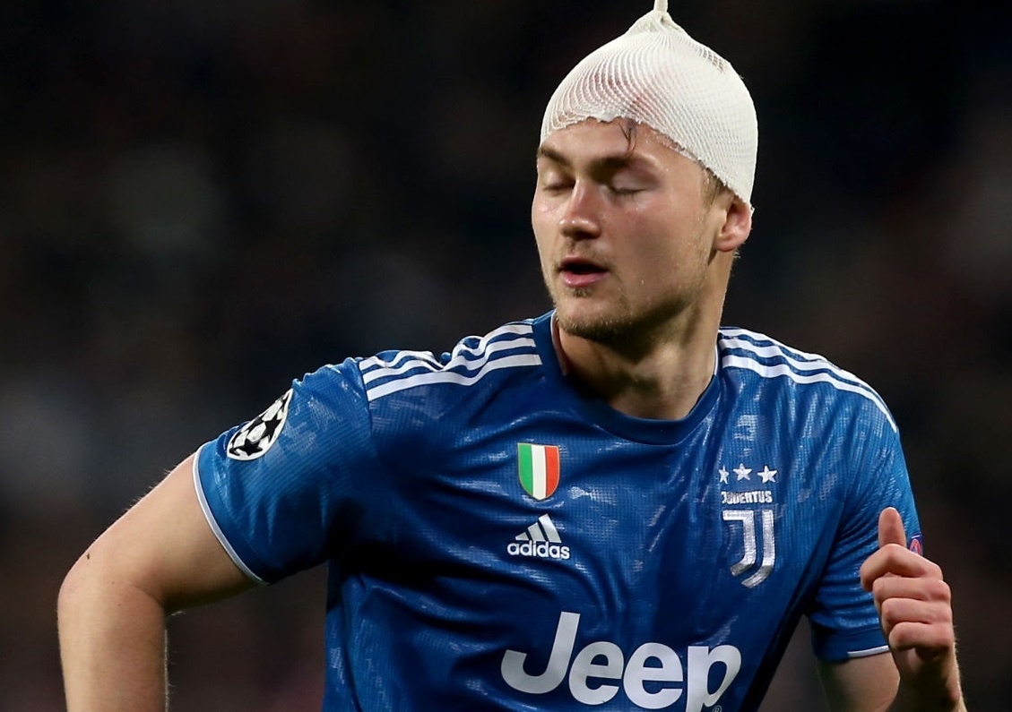 Lyon dau voi Juventus anh 1