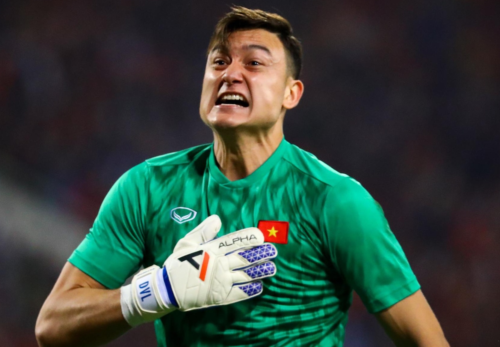 Van Lam mat co hoi thi dau truoc tran gap Malaysia hinh anh