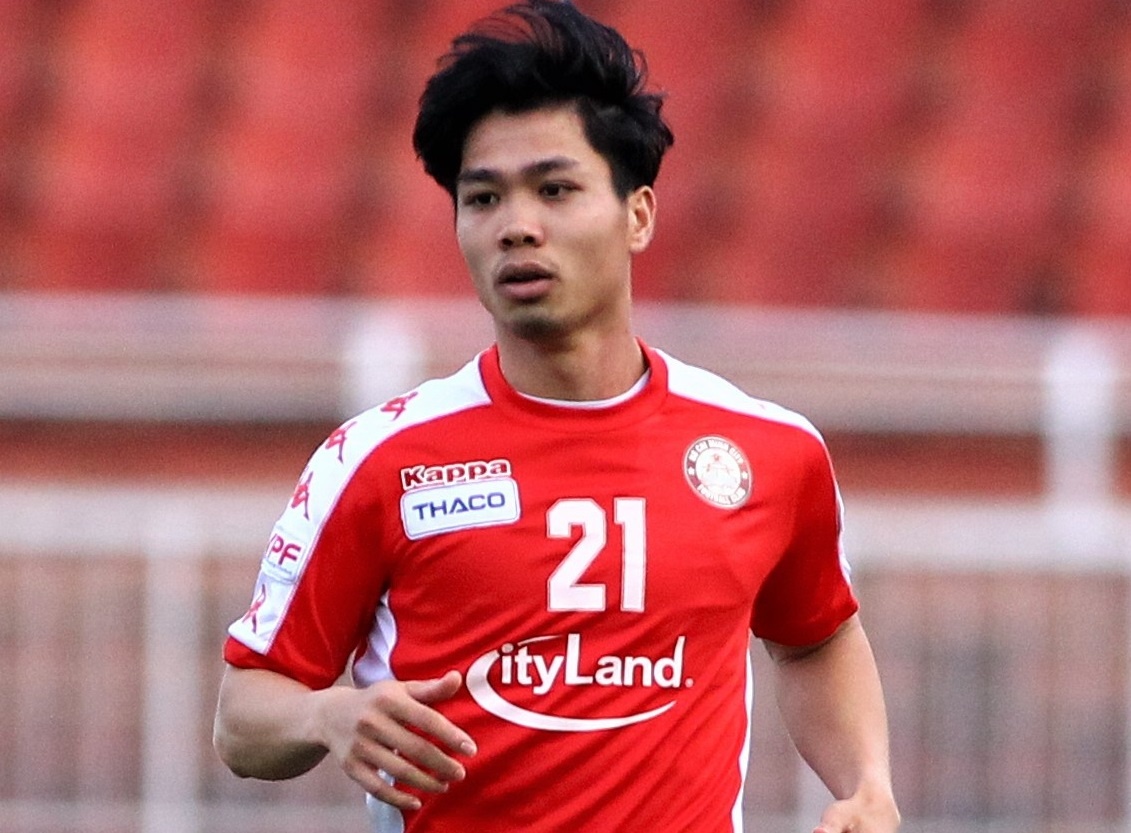 Cong Phuong duoc ca ngoi sau tran thang nguoc cua TP.HCM hinh anh