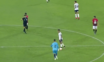 Thu mon nhan the do vi sut vao mat trong tai hinh anh