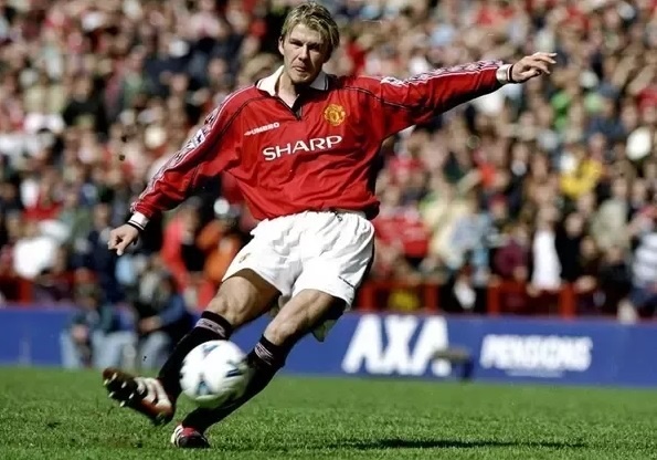 Beckham va 2 qua tat dang nho cho Ronaldo 'beo', Zidane hinh anh