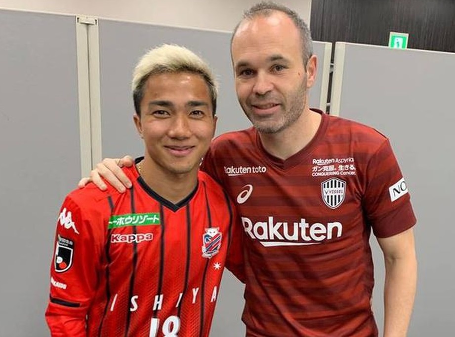 10 thuong vu chuyen nhuong trieu USD o Thai League hinh anh