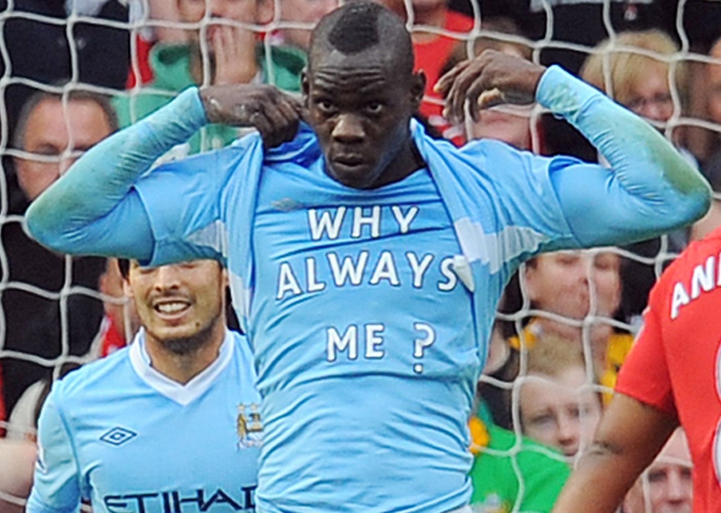 Balotelli va dan sao Man City de bep MU 6-1 gio o dau? hinh anh