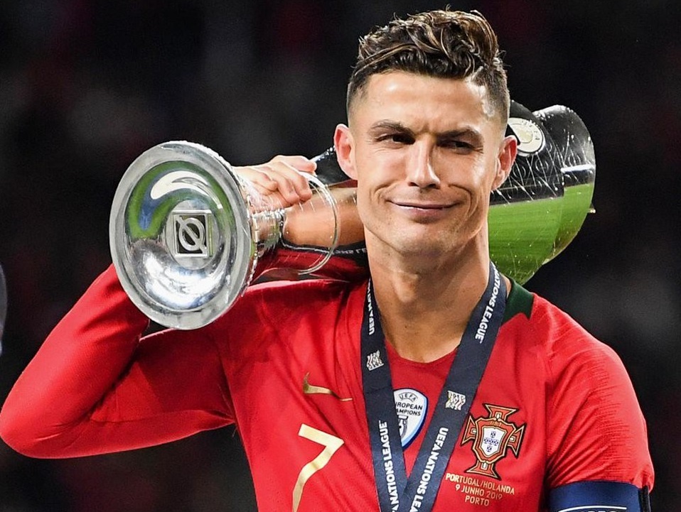 Cristiano Ronaldo: 'Ho ghet bo vi toi qua gioi' hinh anh