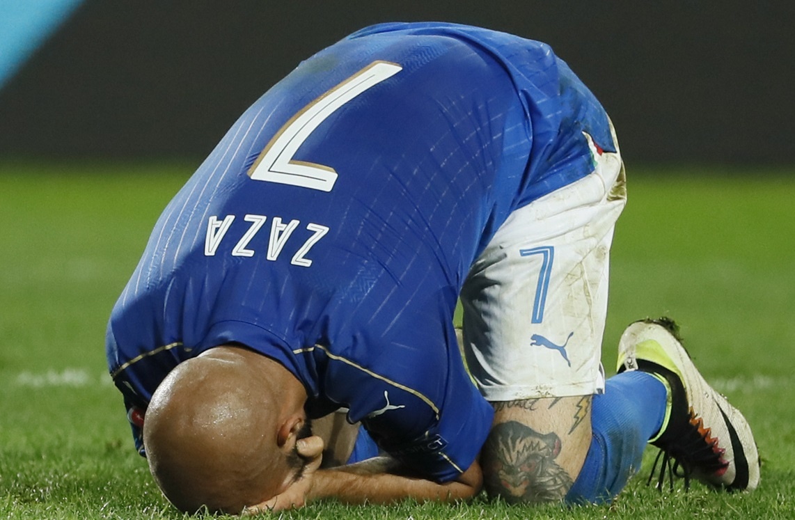 Ngay tuyen thu Italy bi cuoi nhao vi cu sut penalty do te hinh anh