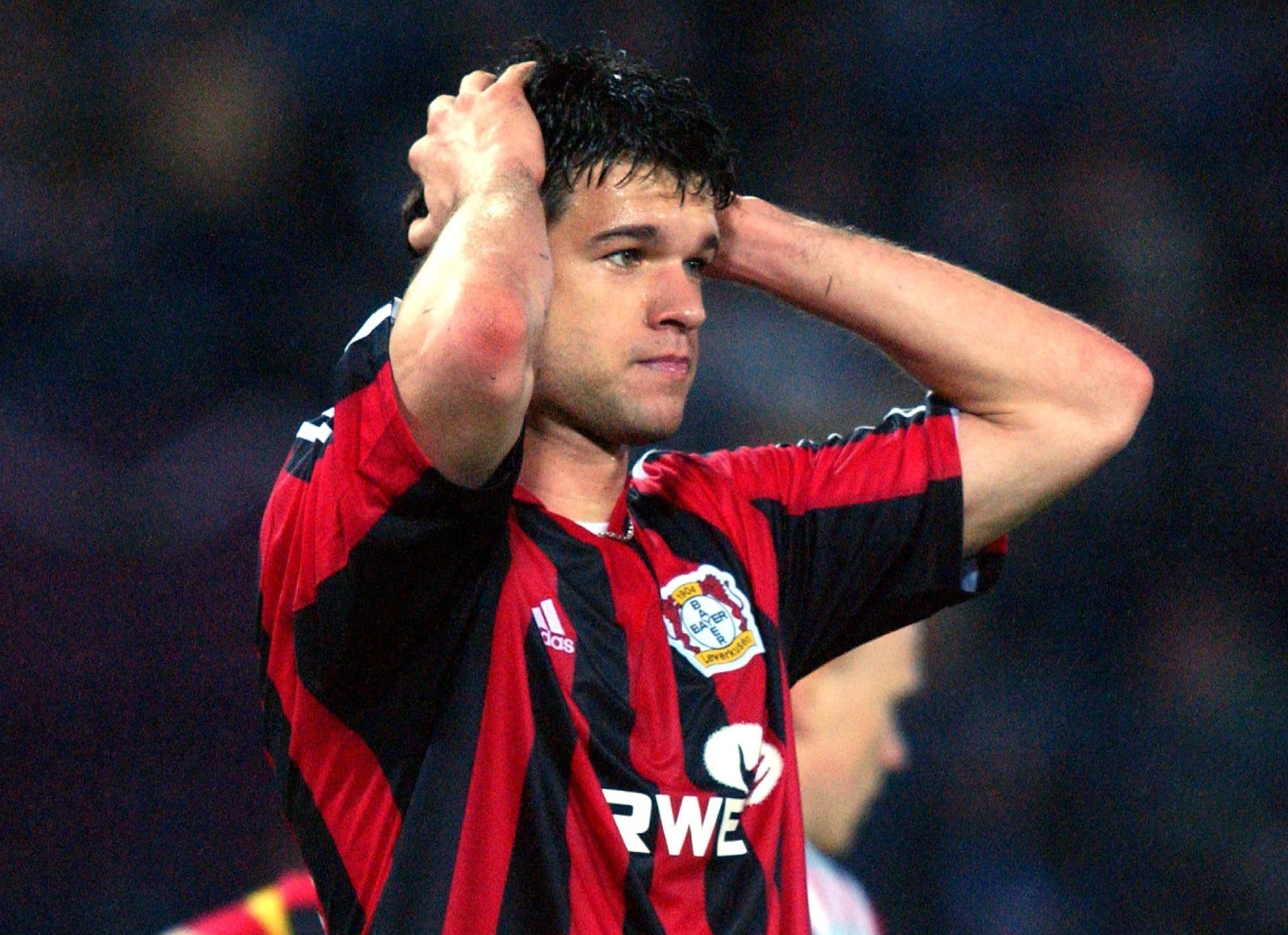 Michael Ballack - thien tai va su den dui cua vua ve nhi hinh anh