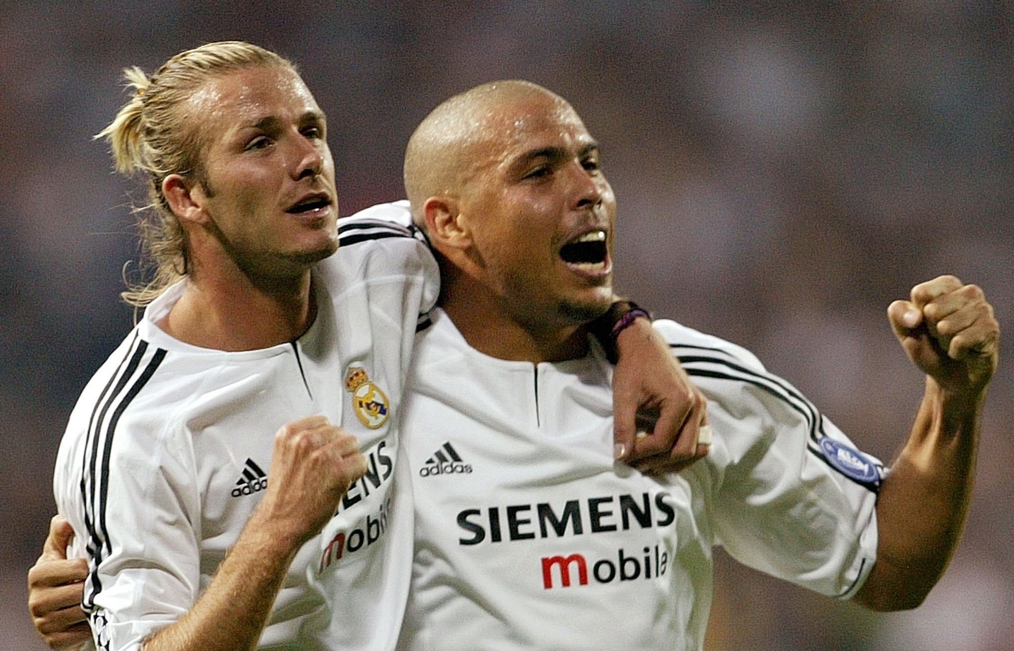 Lan duy nhat Ronaldo 'beo' don co cho Beckham ghi ban hinh anh