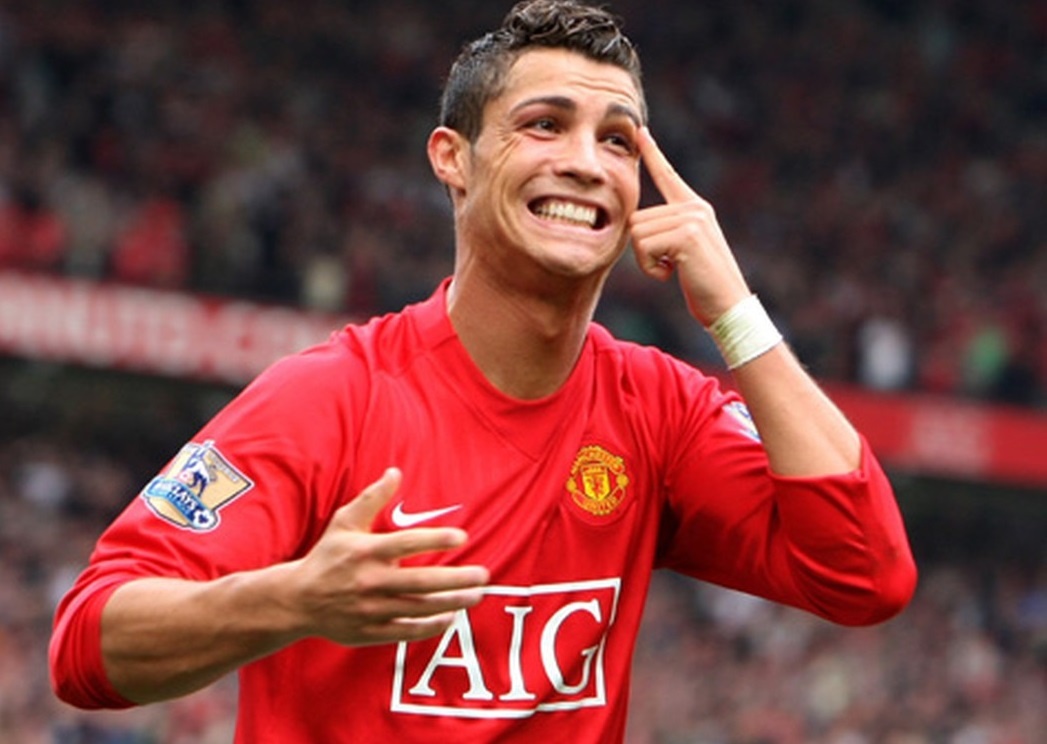 Ronaldo cham ngoi cho man loi nguoc dong cua MU hinh anh