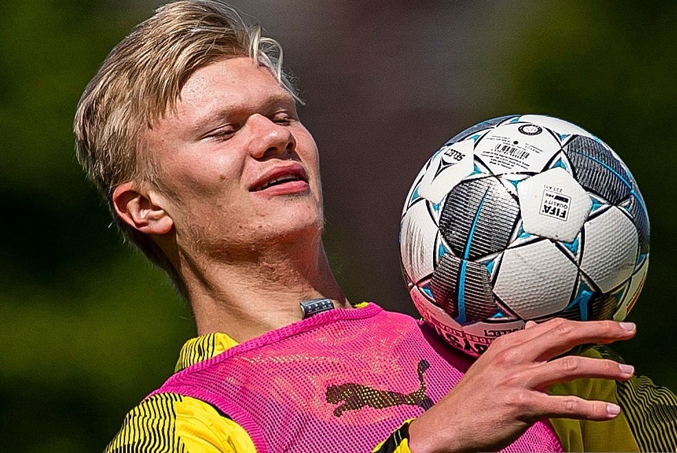 Haaland lam dieu chua tung thay trong 55 nam qua hinh anh