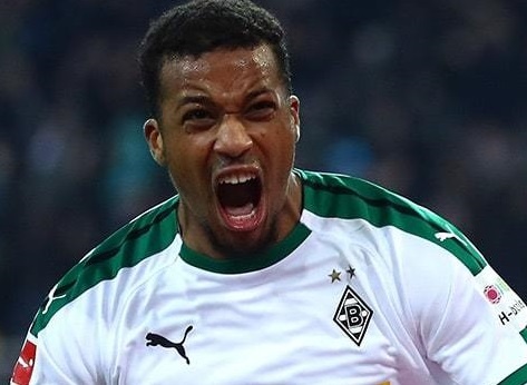 Ban thang sau 37 giay trong ngay Bundesliga tro lai hinh anh