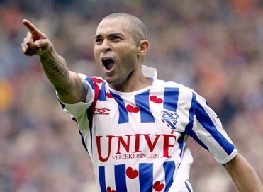 10 thuong vu chuyen nhuong ky luc cua SC Heerenveen hinh anh