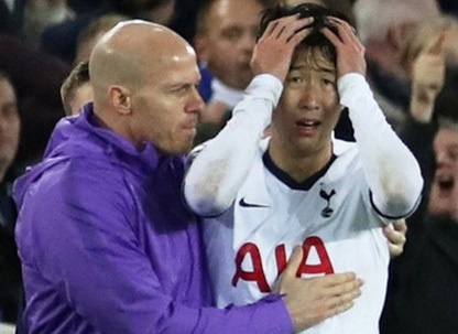 Son Heung-min ke lai khoanh khac bi soc vi gay tay hinh anh