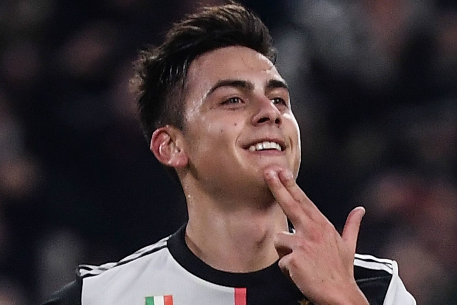 Dybala lan dau ke lai vu chuyen nhuong lien quan den MU hinh anh