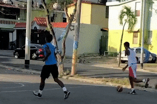 Pha up ro cua chang trai bi cut tay hut hang trieu luot xem hinh anh