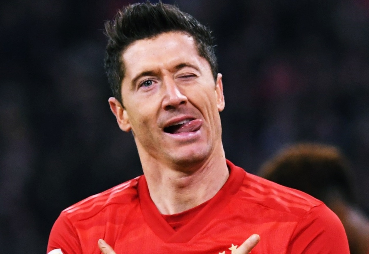 Bayern Munich lam dieu chua tung thay trong 47 nam hinh anh